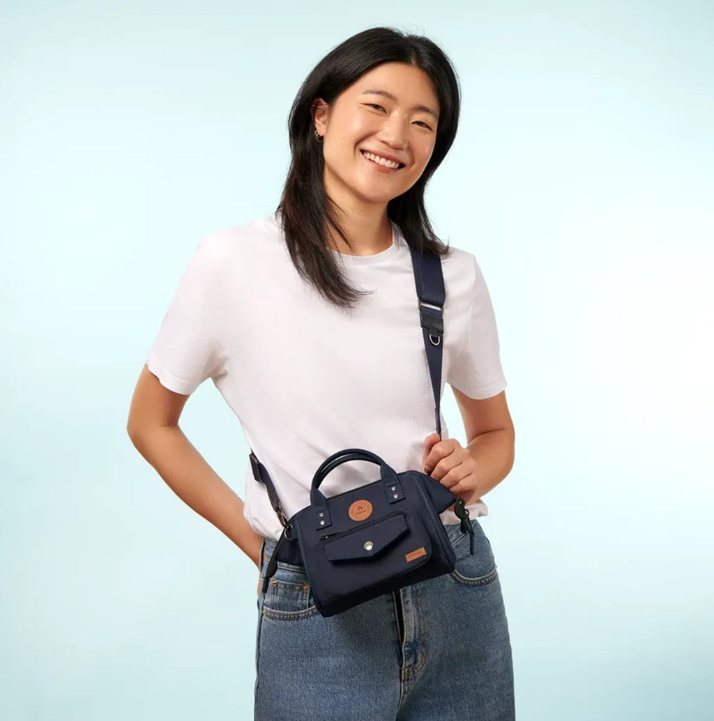 Crossbody NARA