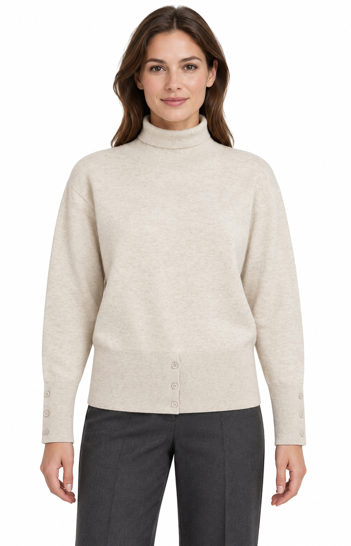 Pullover mit hohem Kragen