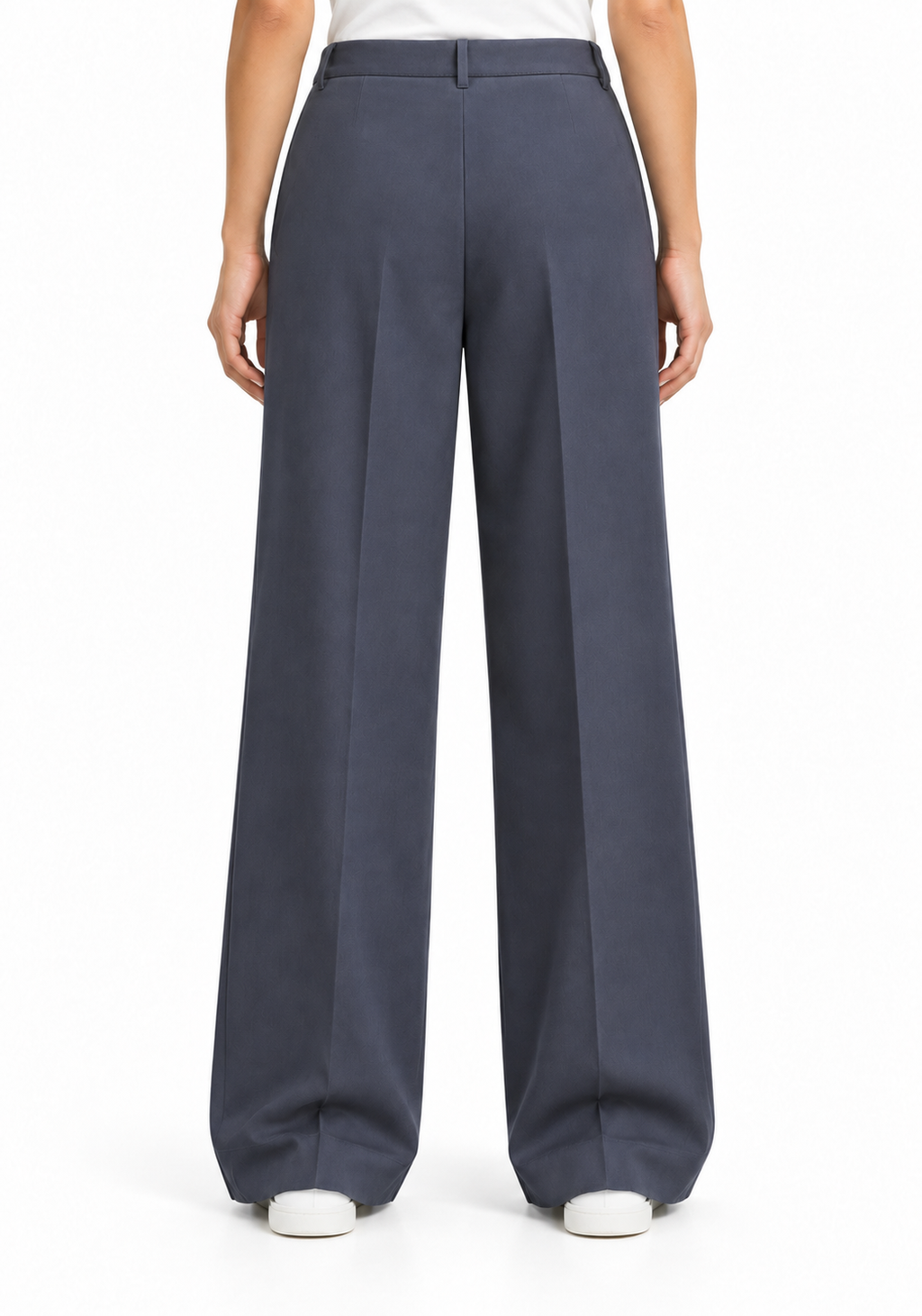 LEANDRAA PANT
