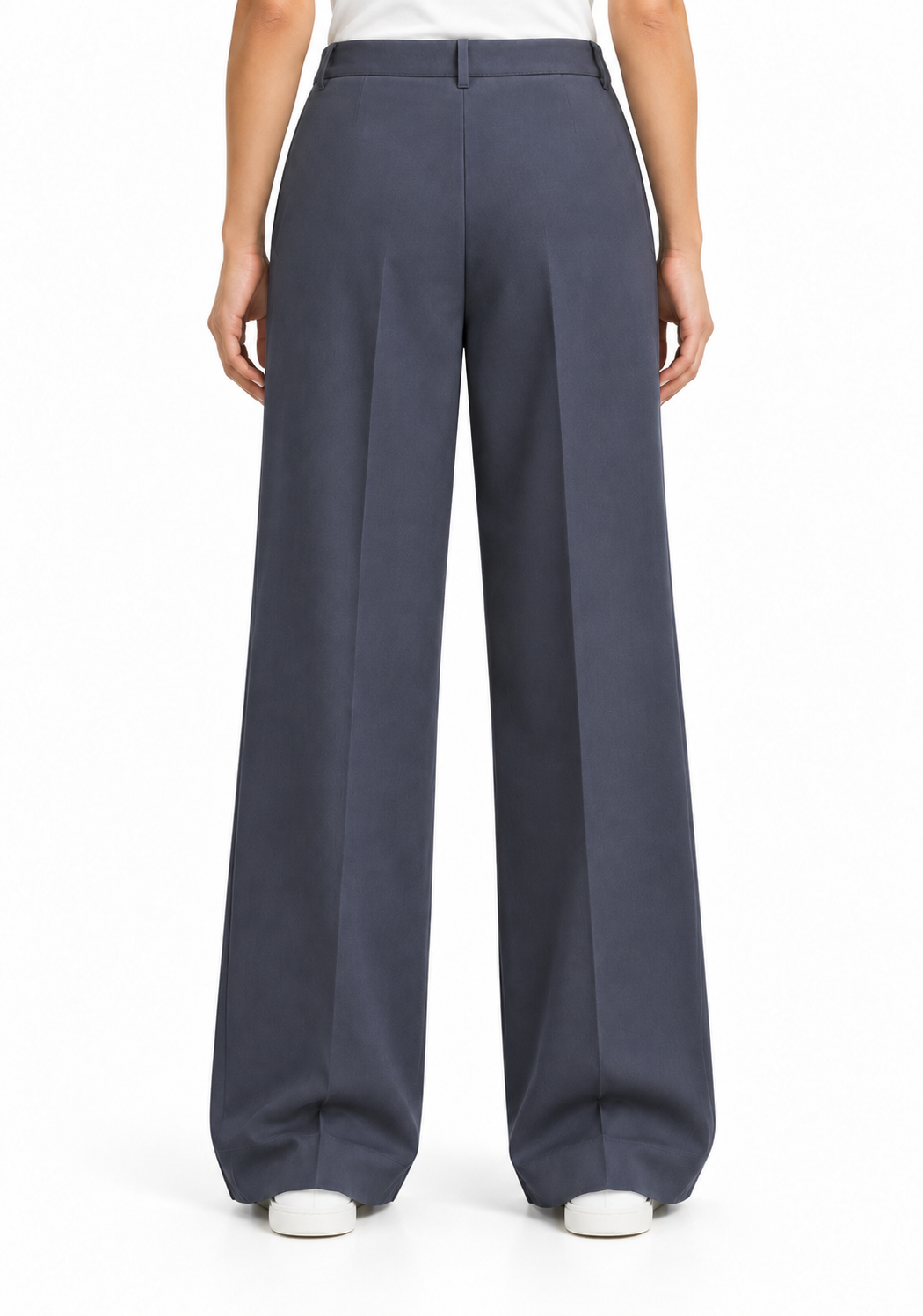 LEANDRAA PANT