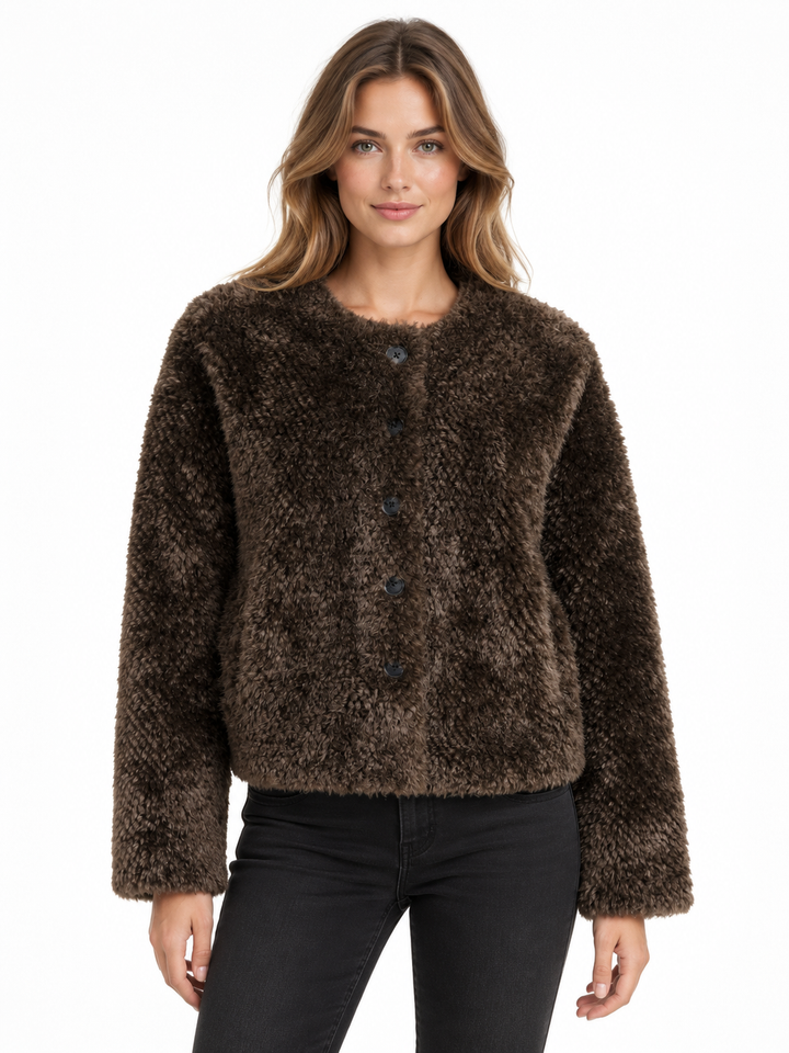 Kurze Jacke aus Fellimitat