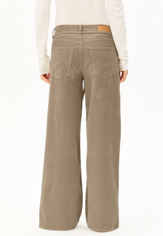 ASTRAEAAS CORDUROY PANT